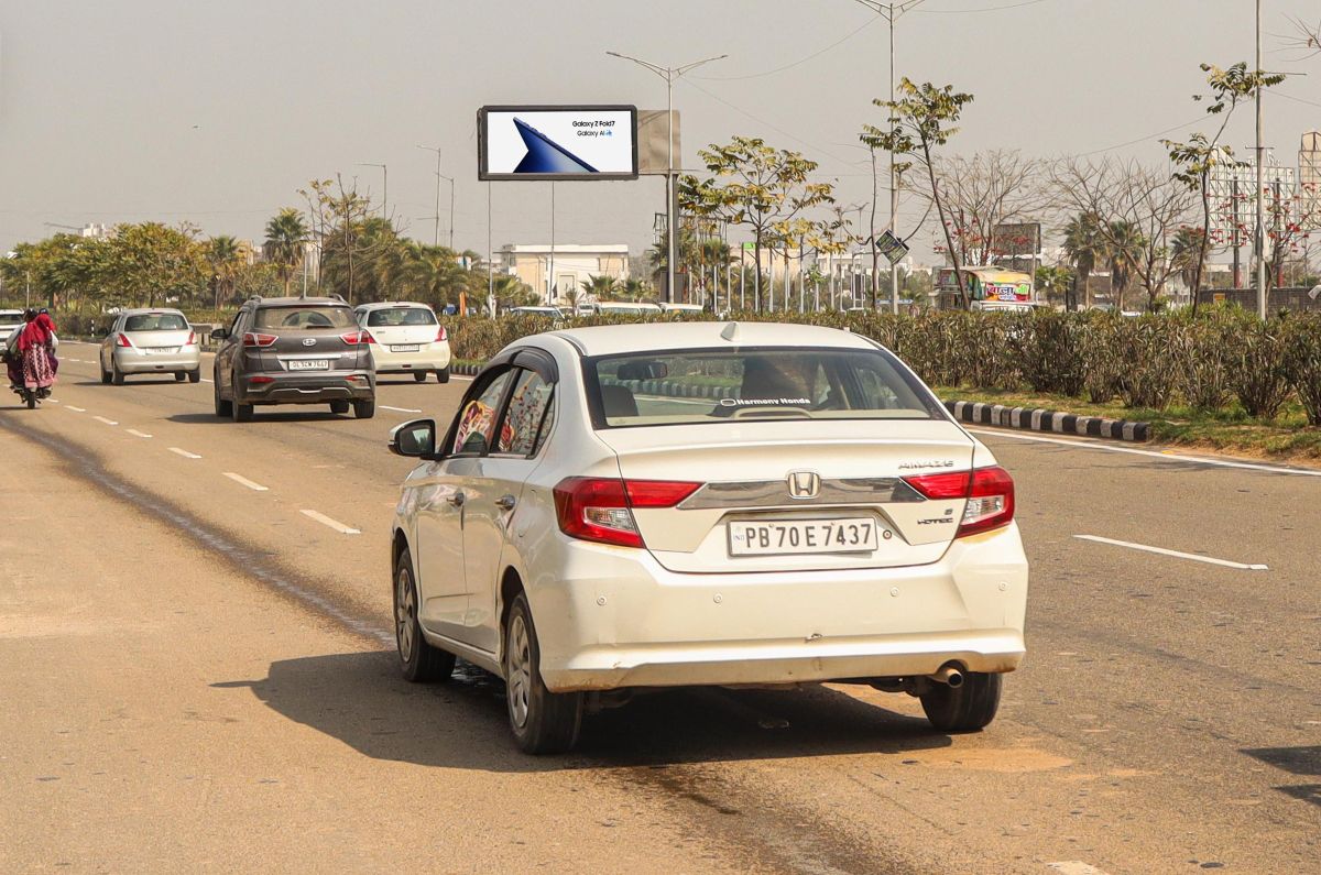 Airport Chowk, Facing Banur (IT City Road) C3